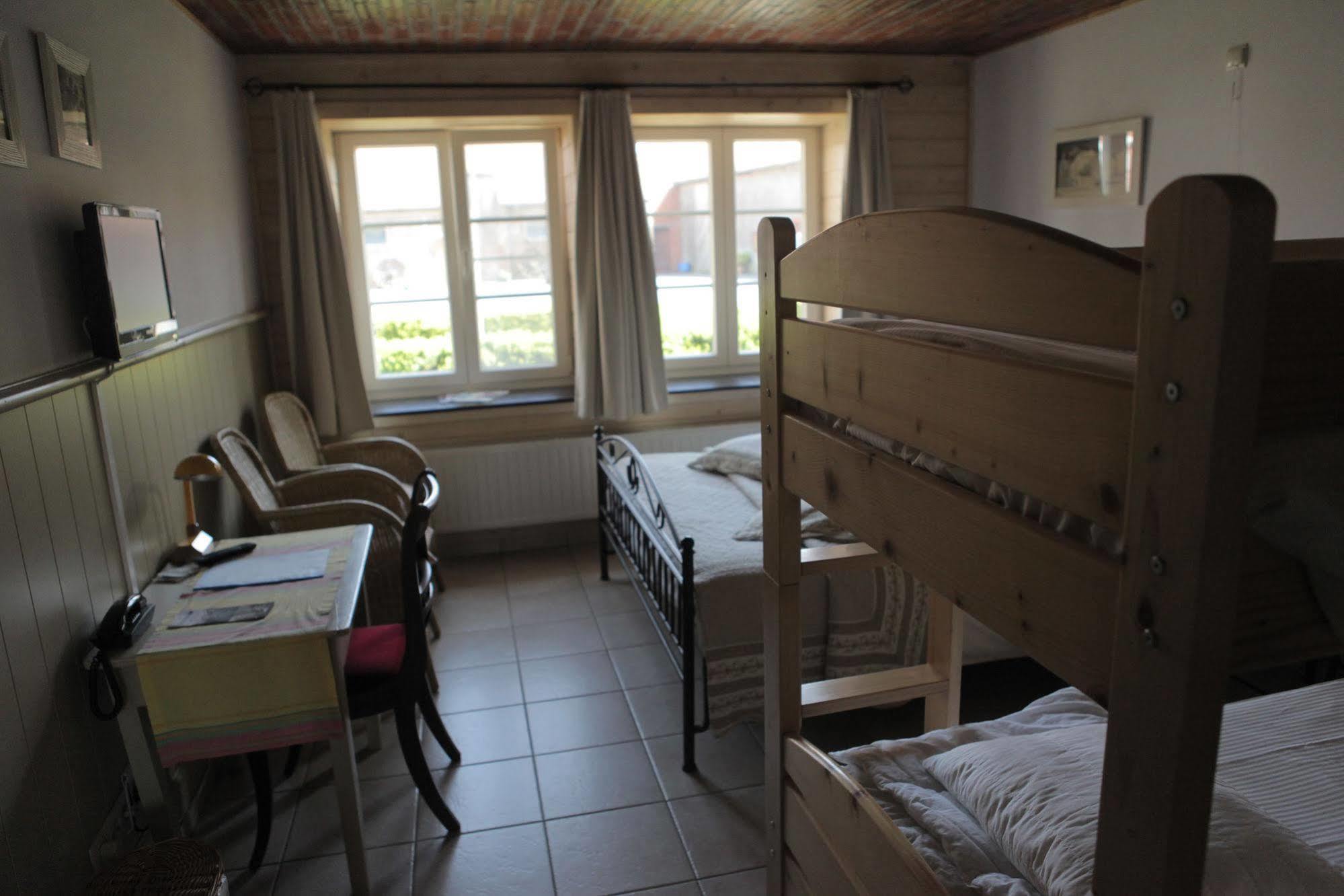 Gasthof Schraevenacker Vleteren Esterno foto